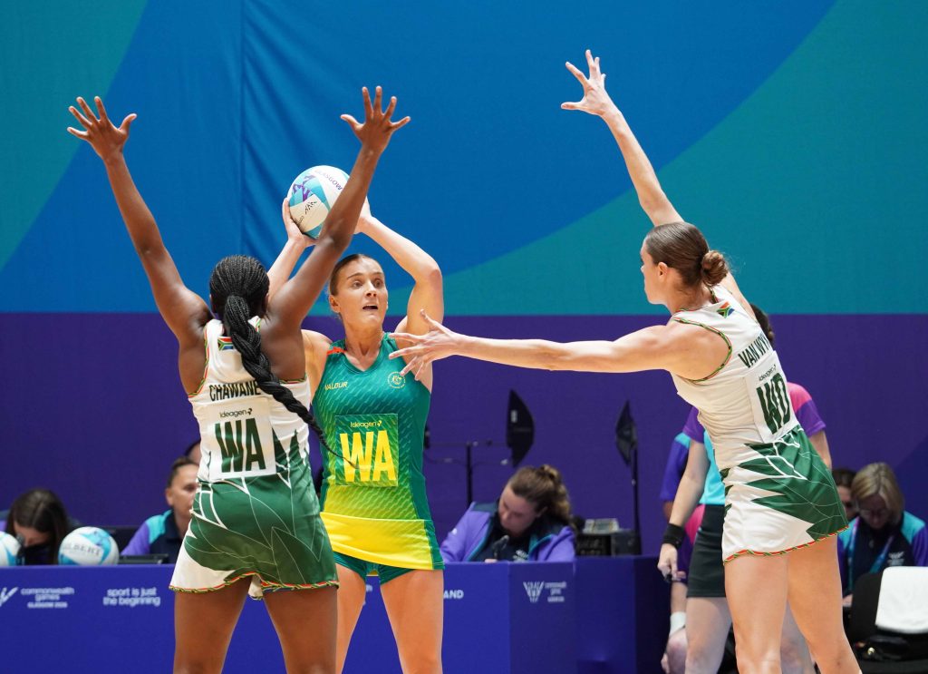 AUSTRALIA HANDS SOUTH AFRICA THEIR FIRST DEFEAT AT THE COMMONWEALTH GAMES